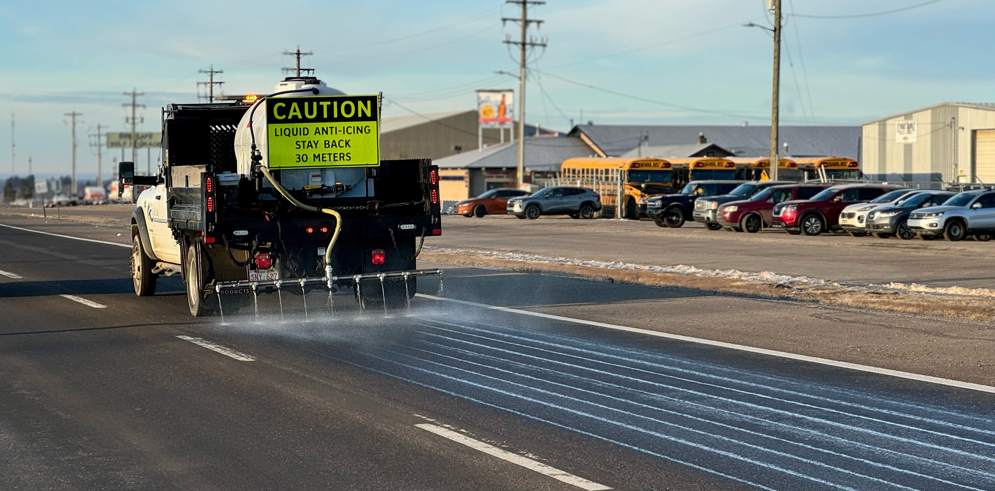 Spray truck
