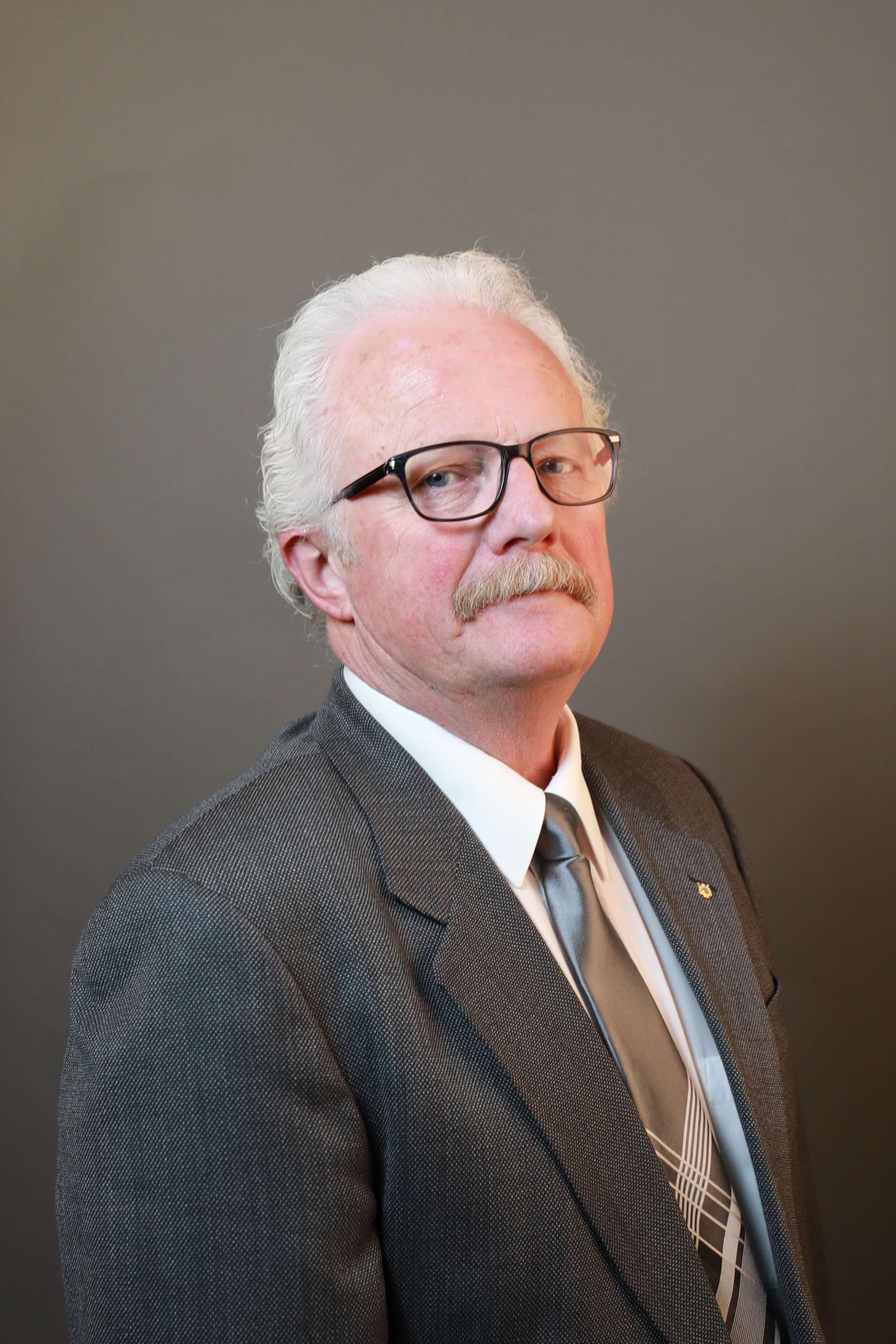 Lakeshore Deputy Mayor Kirk Walstedt