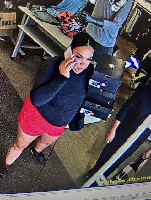 Photo of female suspect