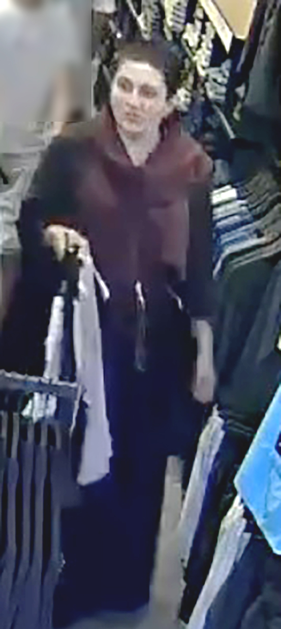 Photo of female suspect