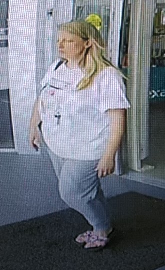 Photo of female suspect