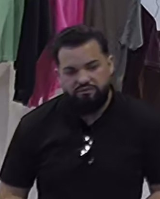 Photo of male suspect