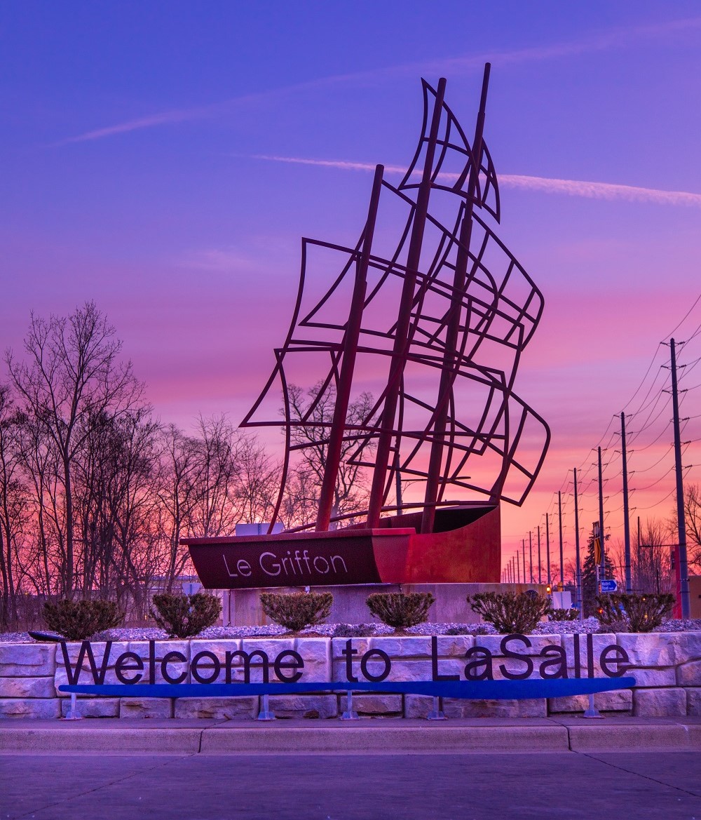 Le Griffon at sunset