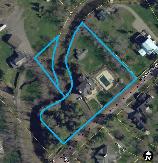 Satellite image of 244 Strathburn Street in Almonte