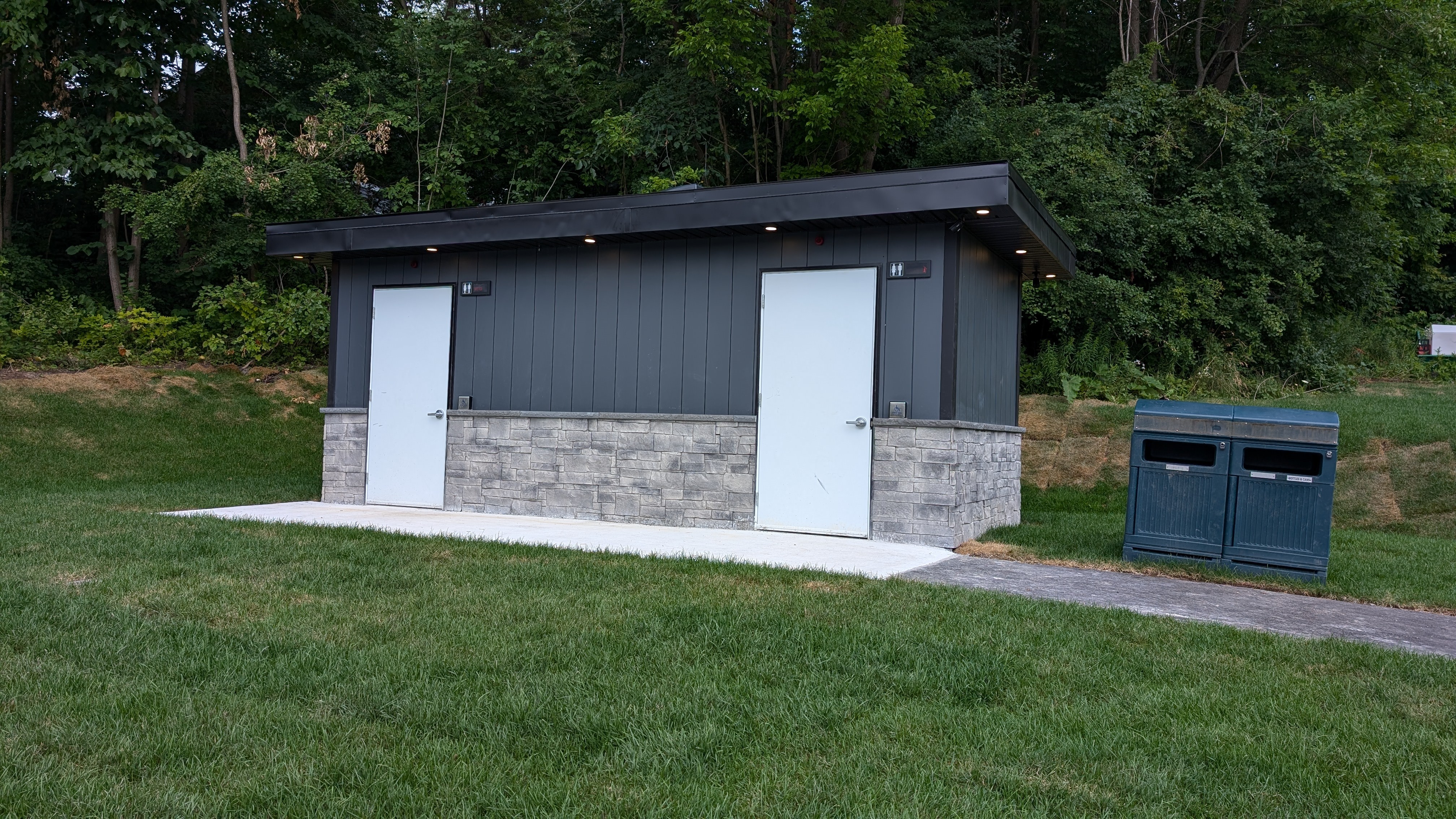 River Mill Park Washroom