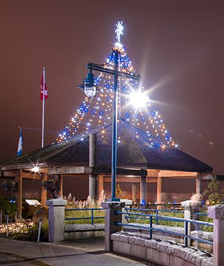 holiday cheer at the pier