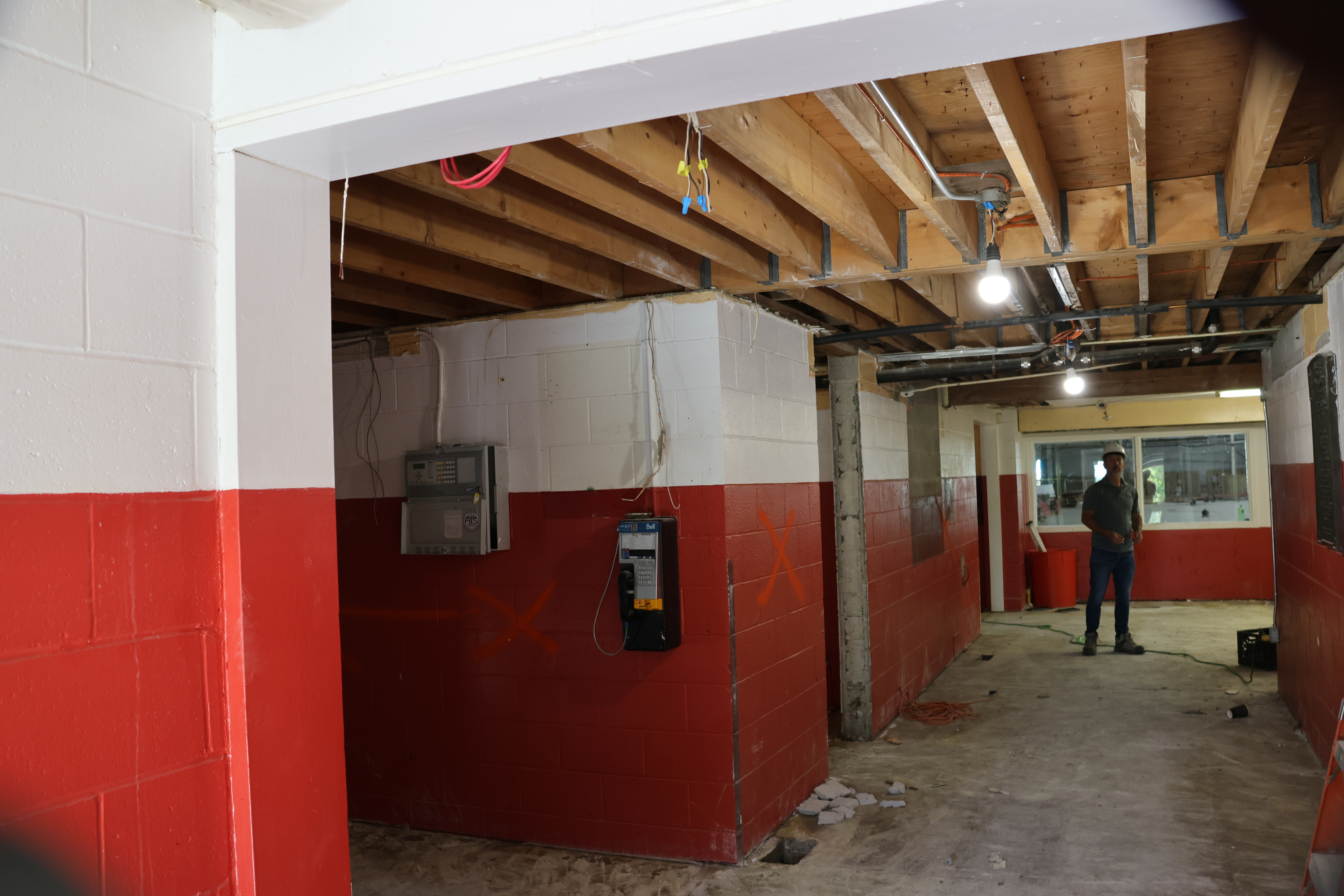 Lobby construction