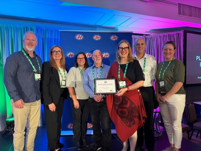Transportation staff accept award